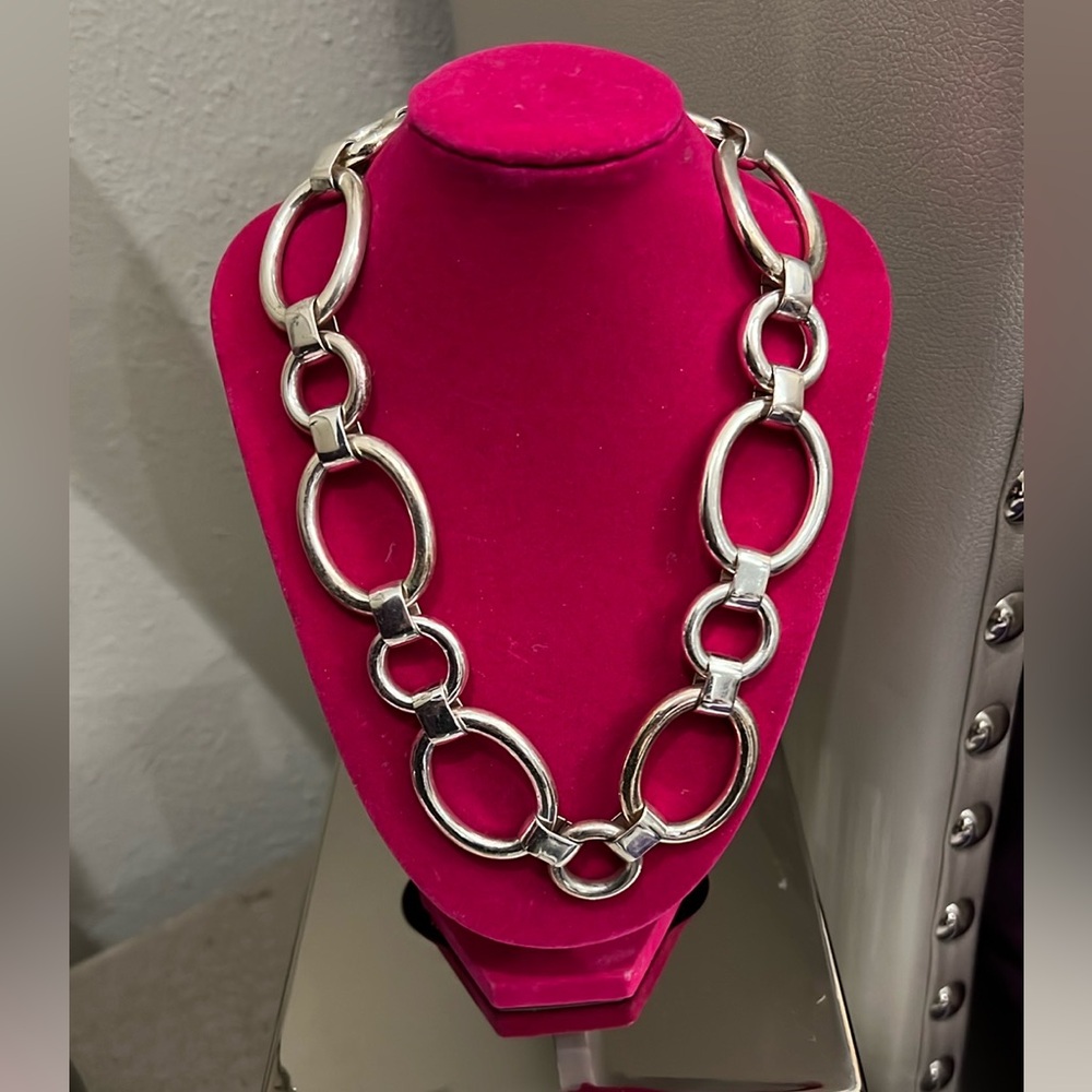 Silver Oversized Link Necklace - Women's Fashion Jewelry